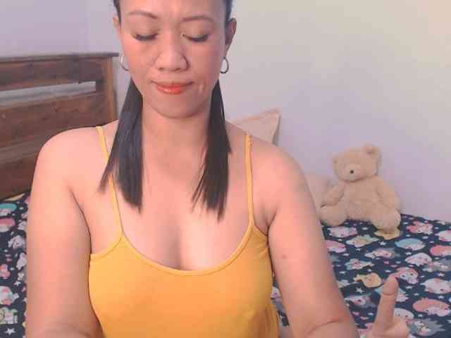 lhixyhorny webcam