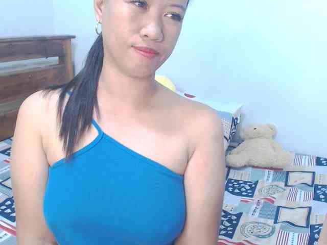 Lix_zyHorny33 webcam