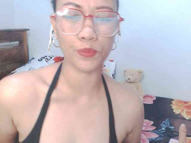 Lix_zyHorny33 webcam