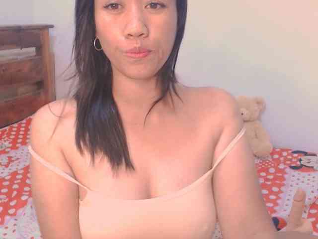 Lix_zyHorny33 webcam