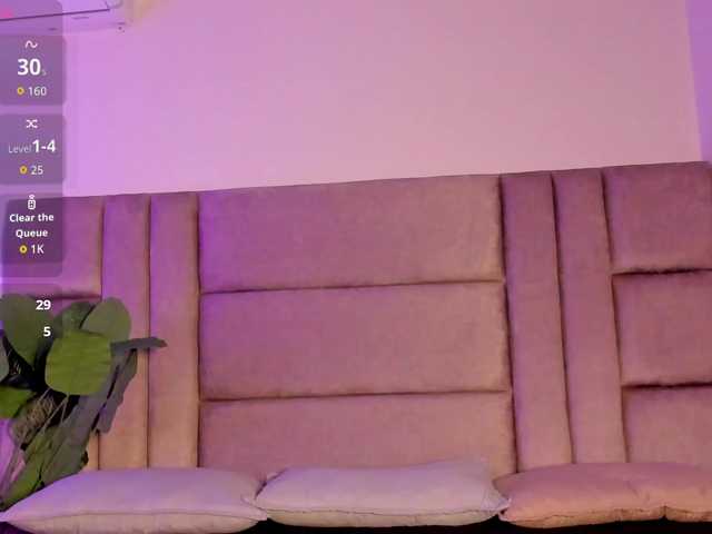 Ashley-12 live cam on BongaCams