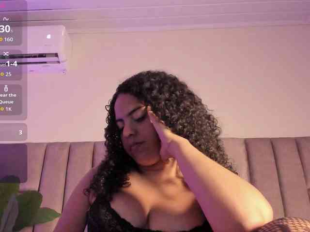 Ashley-12 webcam