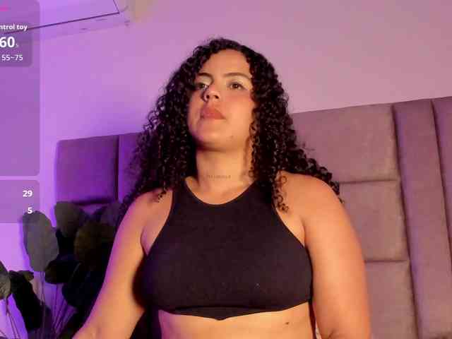 Ashley-12 webcam
