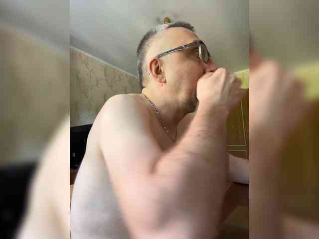 DDD777-7 Sex Cam Show