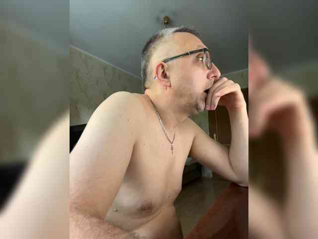 DDD777-7 Sex Cam Show