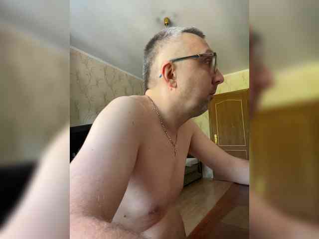 DDD777-7 Sex Cam Show
