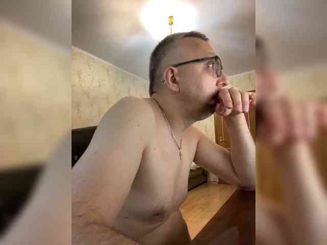 DDD777-7 Sex Cam Show