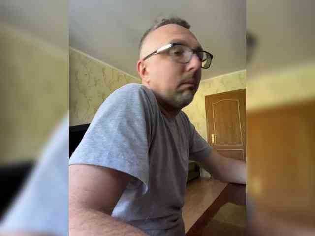 DDD777-7 Sex Cam Show