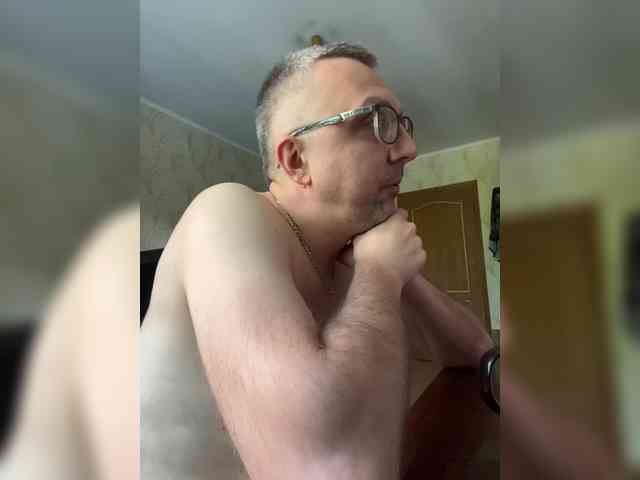 DDD777-7 Sex Cam Show