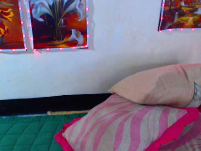 Horny4s3x live cam on BongaCams