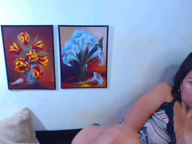 Horny4s3x live cam on BongaCams