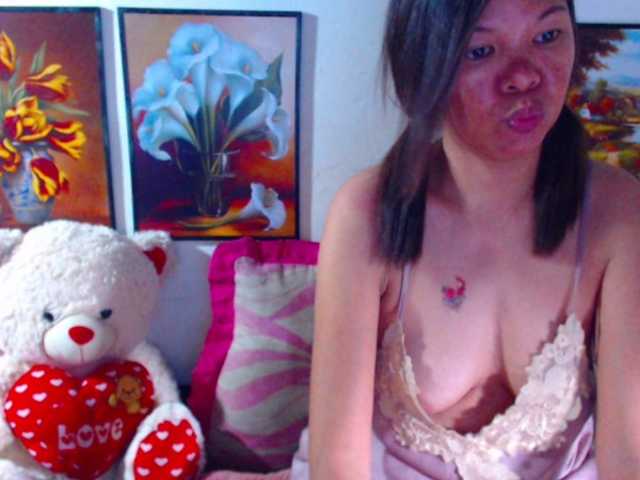 Horny4s3x live cam on BongaCams