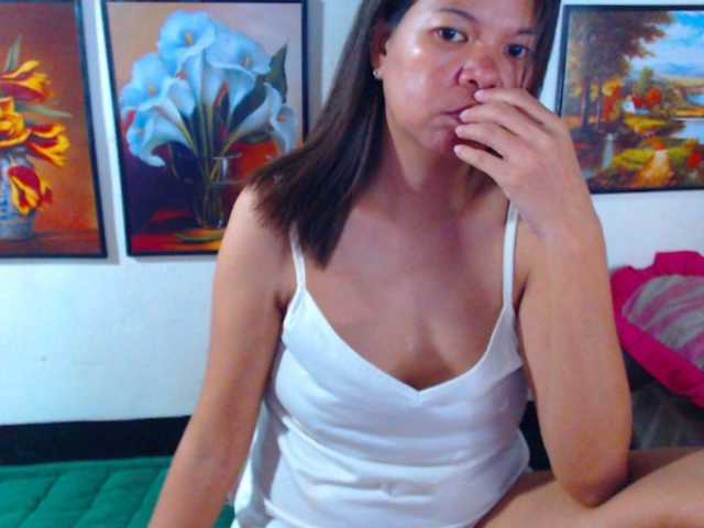 Horny4s3x live cam on BongaCams