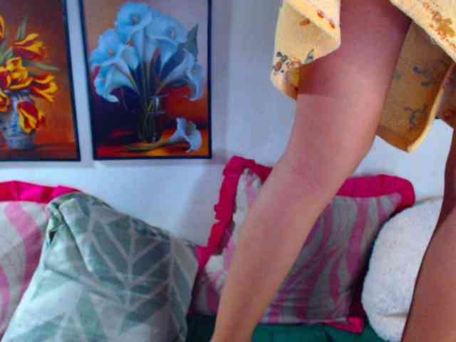HornyShex89 webcam