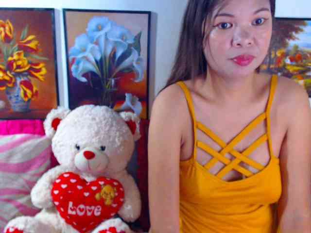 Model: HornyShex89