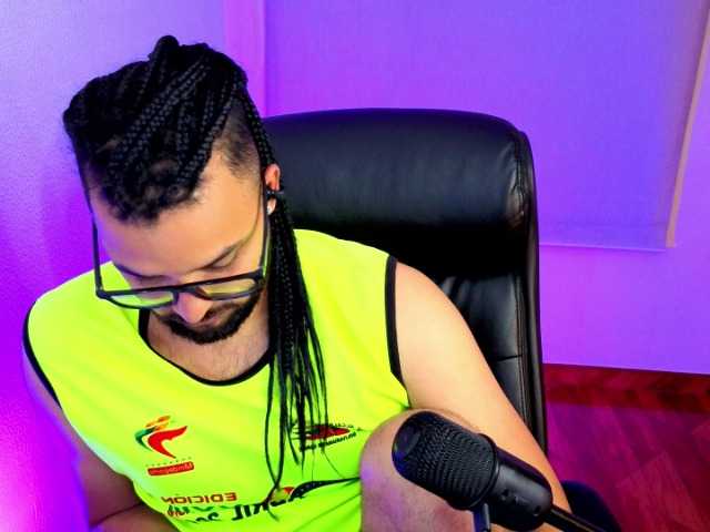Ernesto-Rodriguez live webcam show