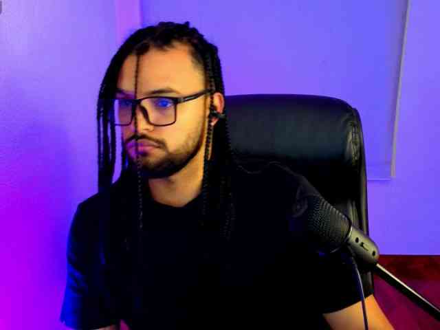 Ernesto-Rodrigue... Live Webcam on BongaCams