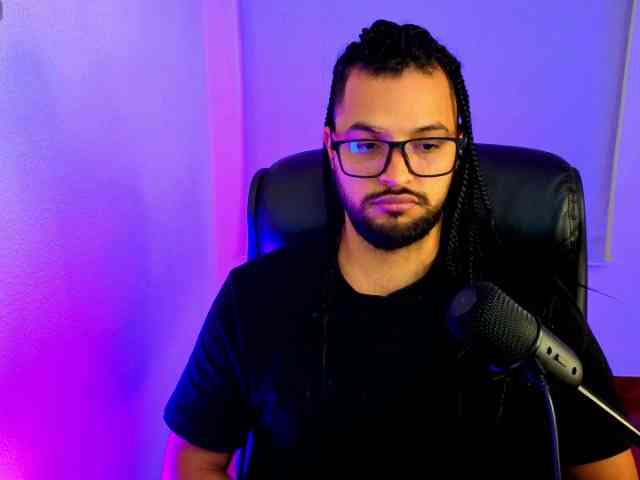 Ernesto-Rodrigue... Live Webcam on BongaCams