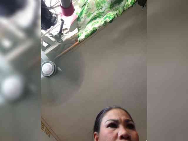 Pinayslut Live Webcam on BongaCams
