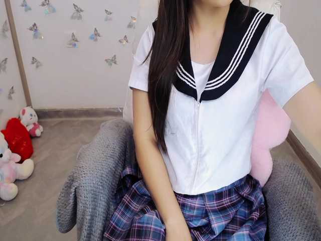 Angela19 live cam on BongaCams