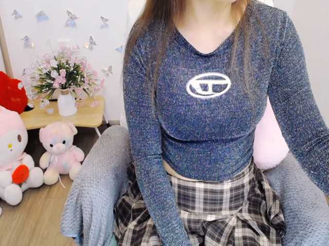 Angela19
