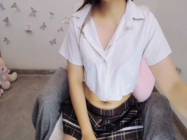 Angela19