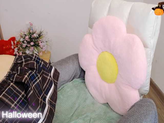 Angela19 live cam on BongaCams