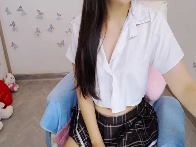 Angela19