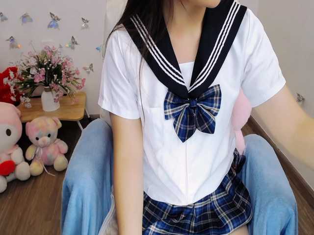 Angela19