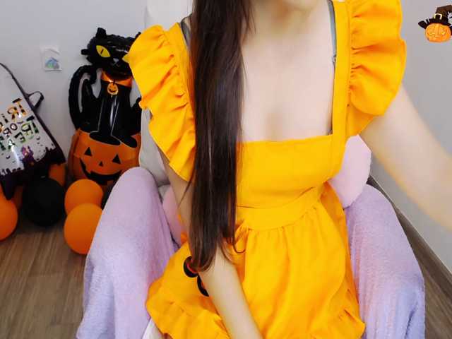 Angela19 live cam on BongaCams