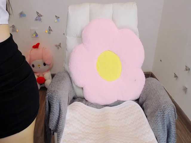 Angela19
