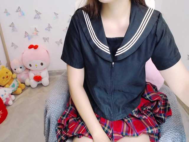 Angela19 live cam on BongaCams