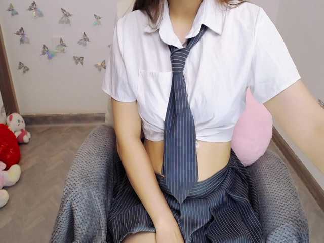 Angela19 live cam on BongaCams