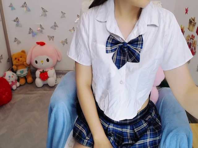 Angela19