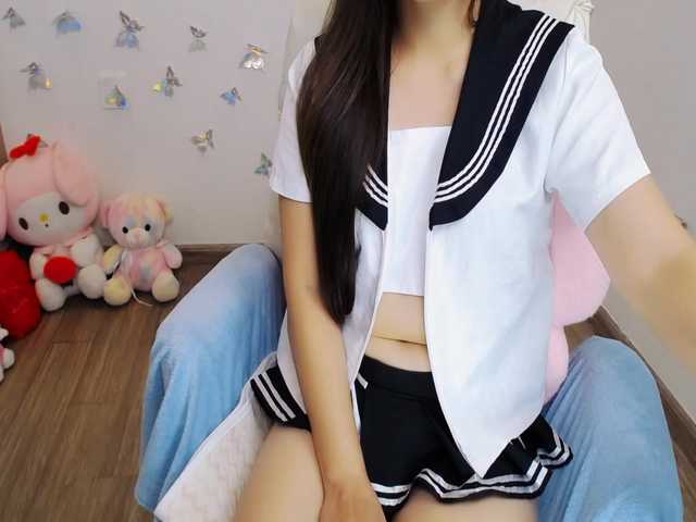 Angela19 live cam on BongaCams