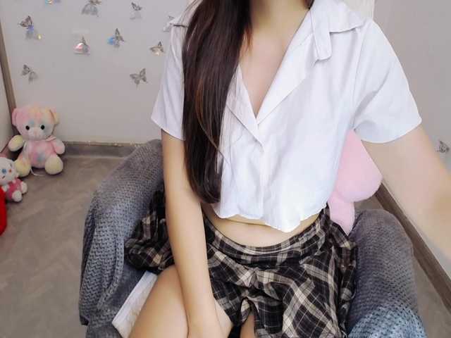Angela19