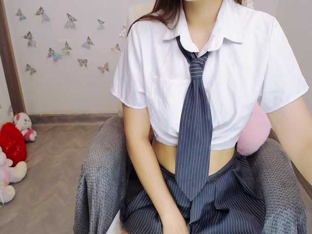 Angela19 live cam on BongaCams