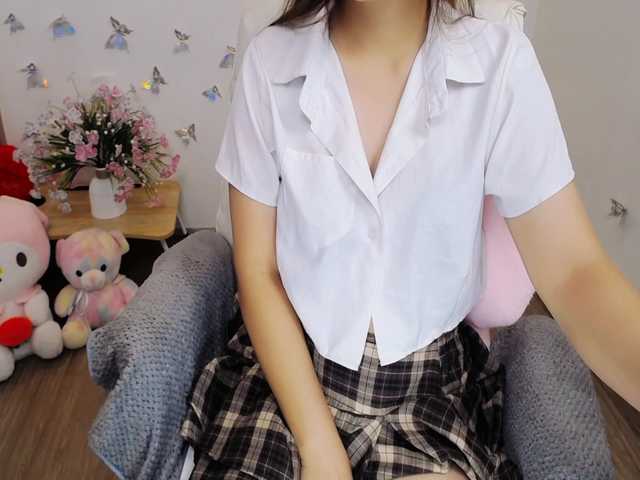 Angela19