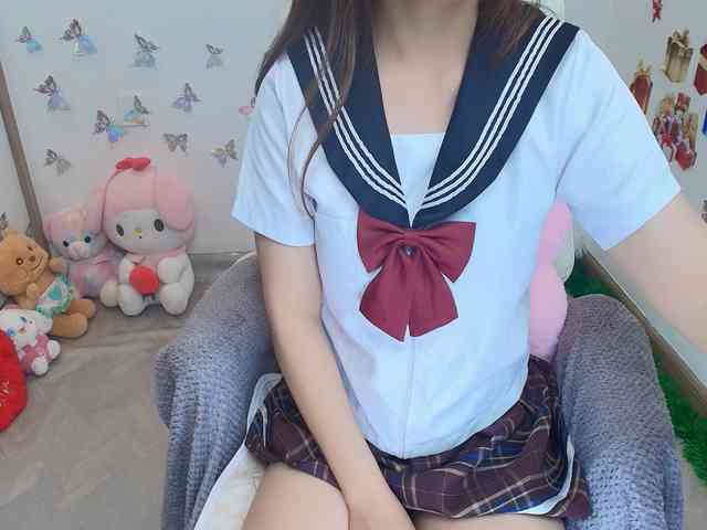 Angela19