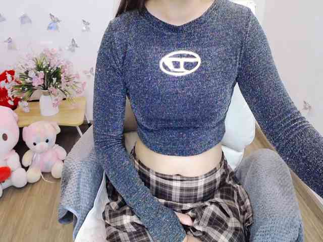 Angela19 webcam