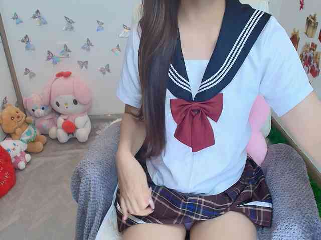 Angela19