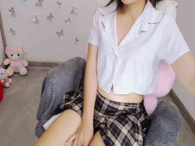 Angela19 webcam