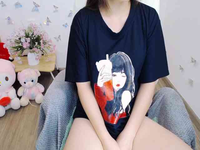 Angela19