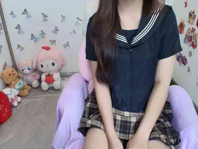 Angela19