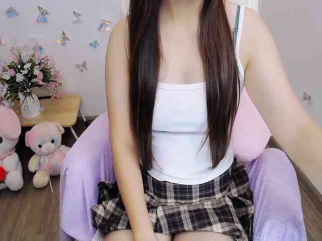 Angela19