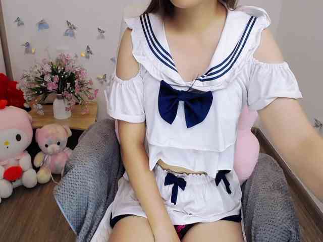 Angela19