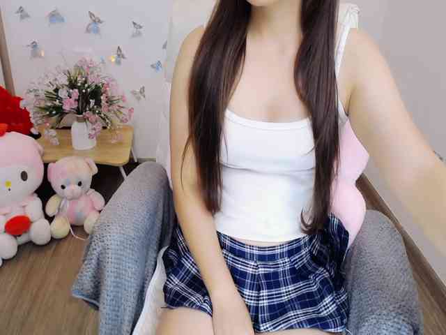 Angela19