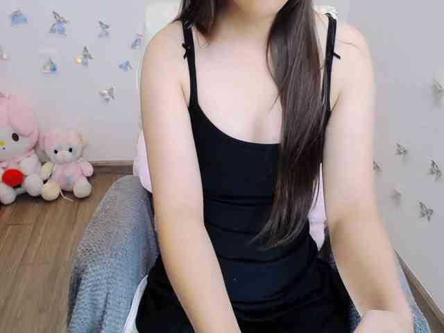 Angela19