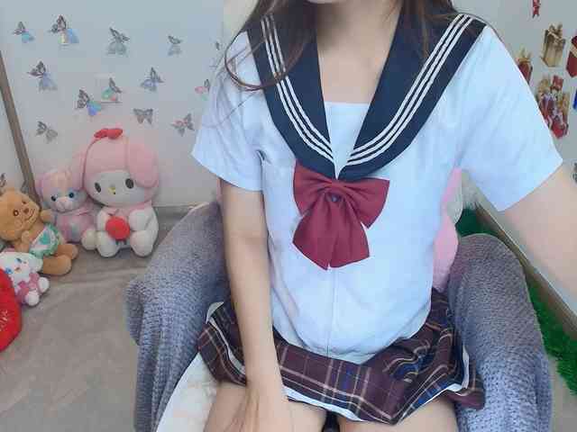 Angela19