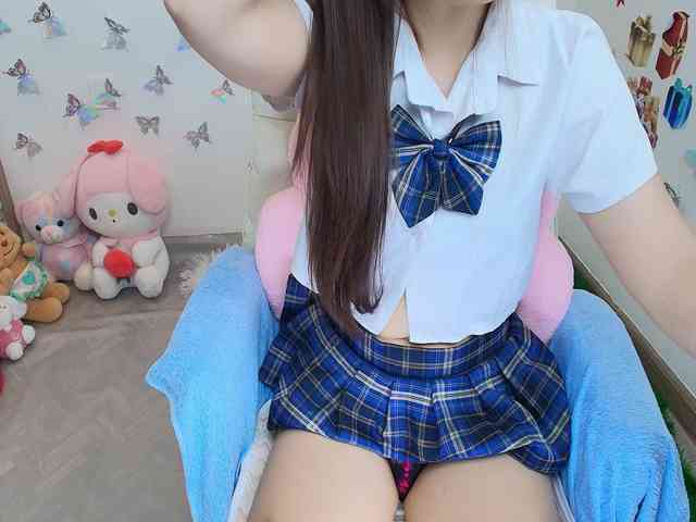Angela19
